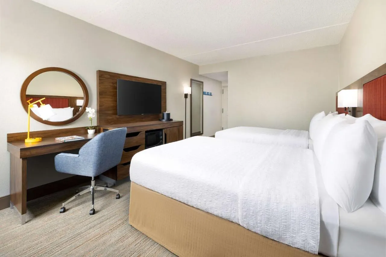 Hampton Inn Long Island/Islandia 3*, Islandia